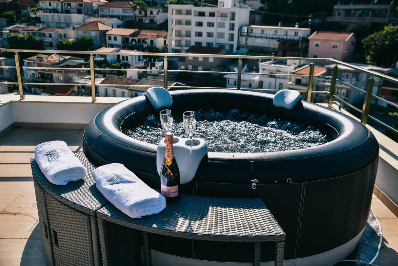 울친 Riva Luxury 아파트 외부 사진